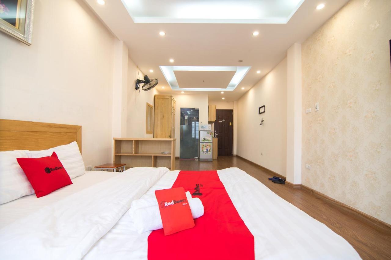 RedDoorz near Big C Thang Long Hanoi Exterior foto
