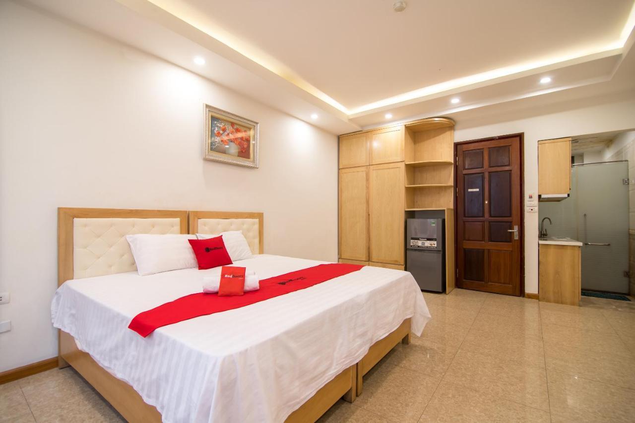 RedDoorz near Big C Thang Long Hanoi Exterior foto